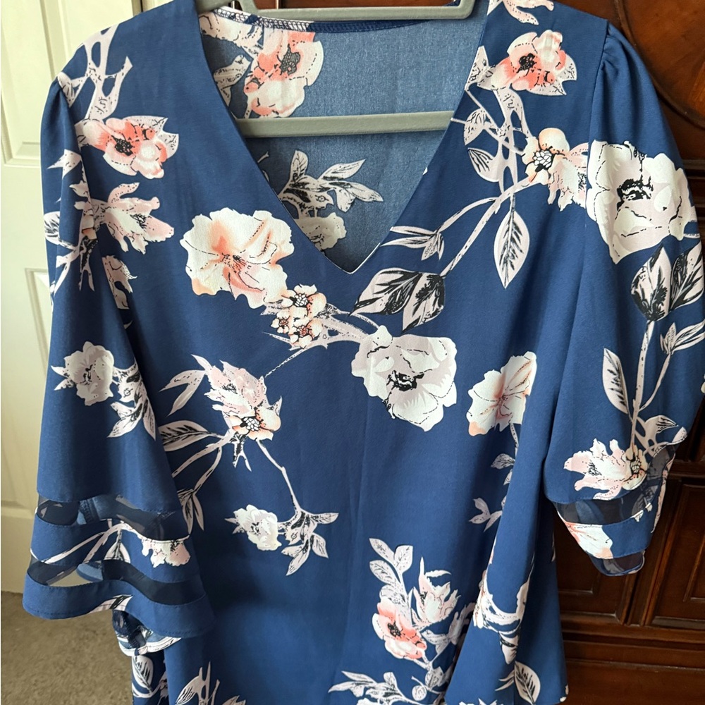 Source Unknown Navy Floral Blouse